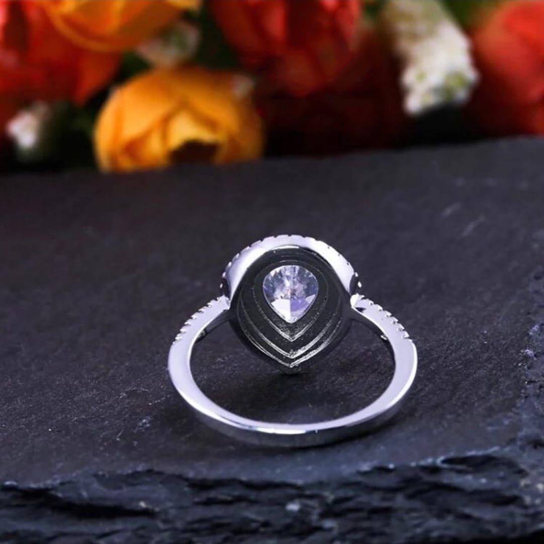 Water Drop Zircon Diamond Silver Ring