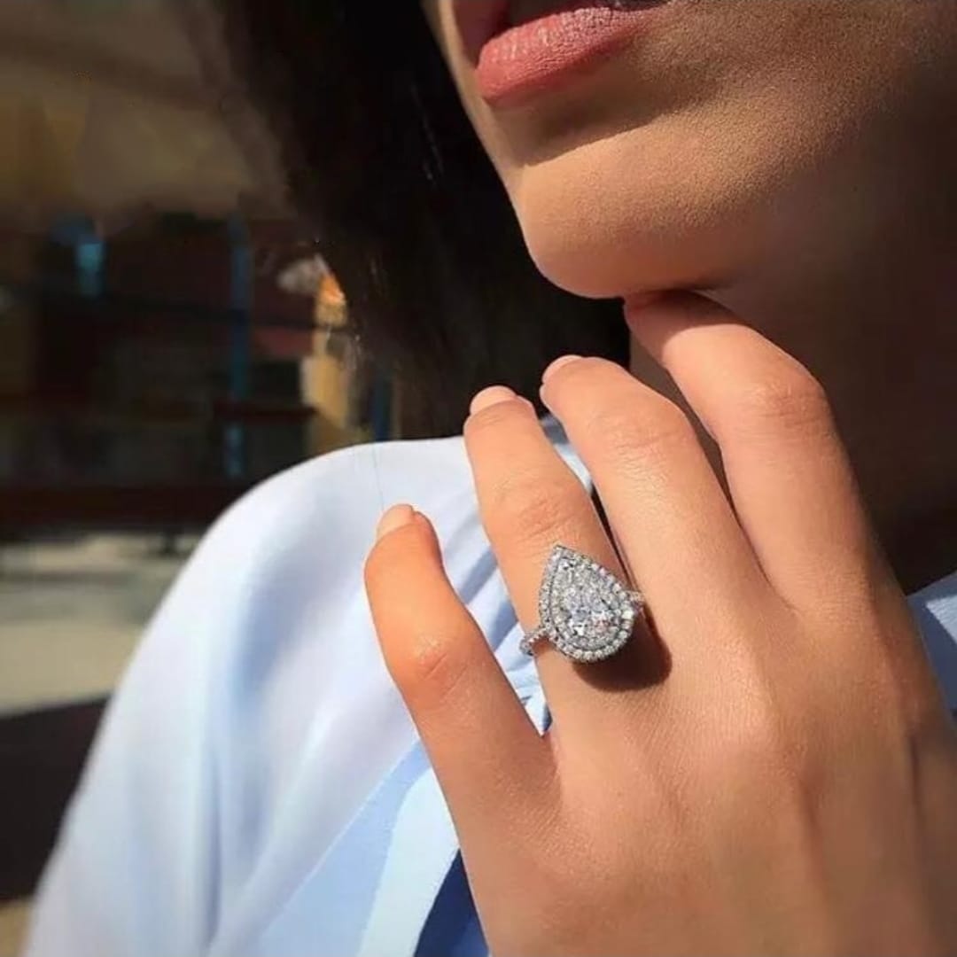 Water Drop Zircon Diamond Silver Ring