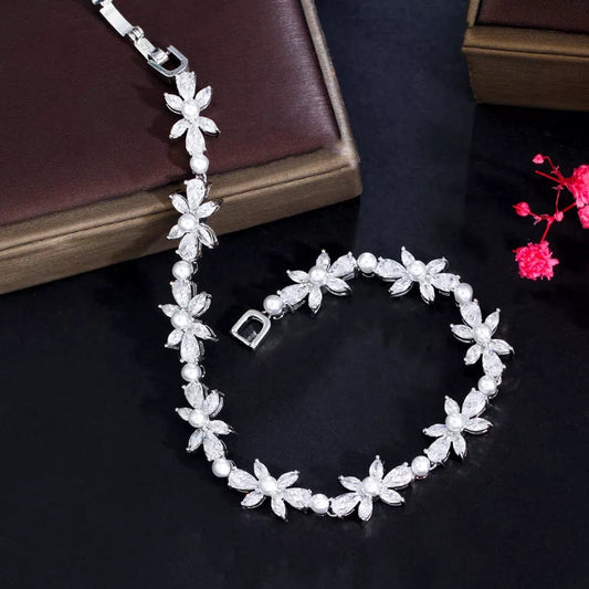 Graceful Cubic Zircon & Pearl Flower Bracelet