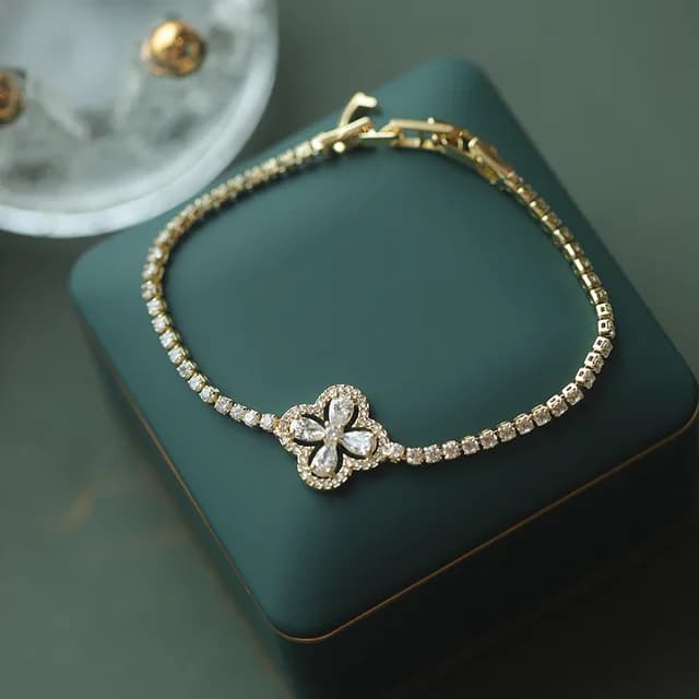 Lucky Leaf Hollow Flower Charm Bracelet