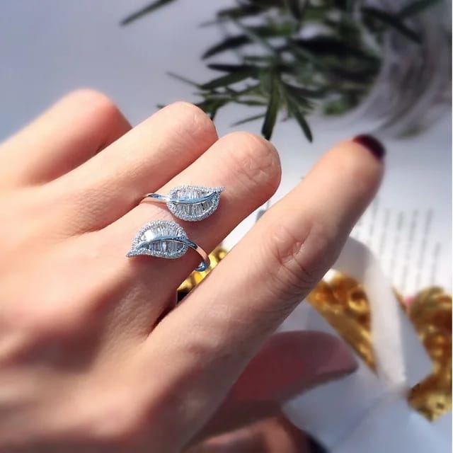 Leaf Adjustable Open Ring